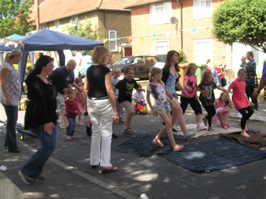 Photo:The Big Lunch in Winchcombe Road 2010