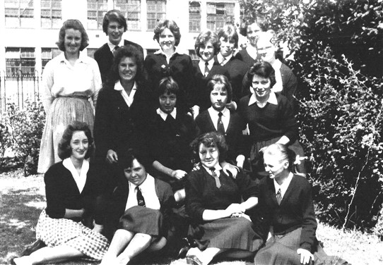 Photo:Class of 1960, Green Wrythe School.Gina Croney, cousin of Janis Chambers, on the left sitting down